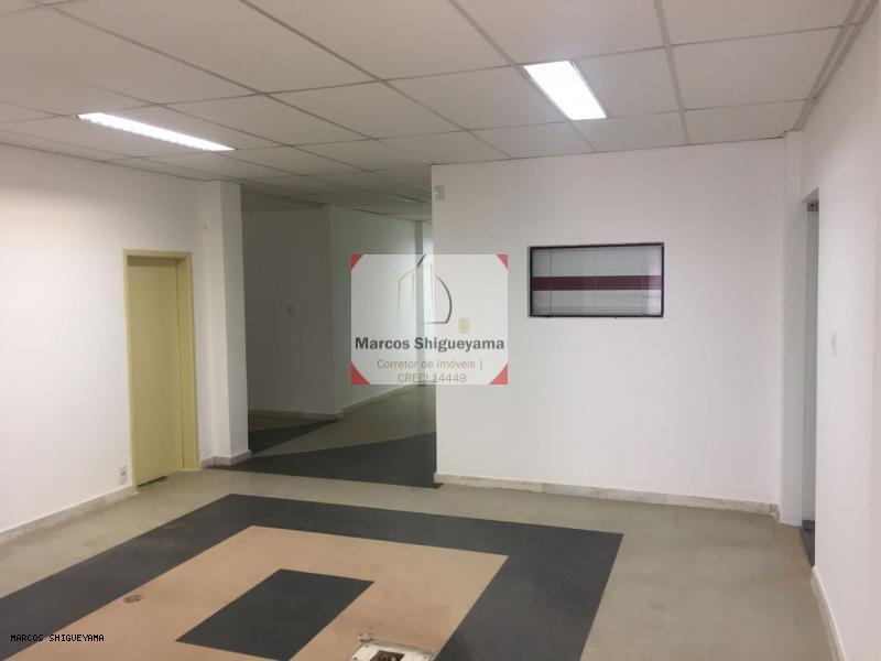 Prédio Inteiro para alugar com 1 quarto, 2500m² - Foto 13