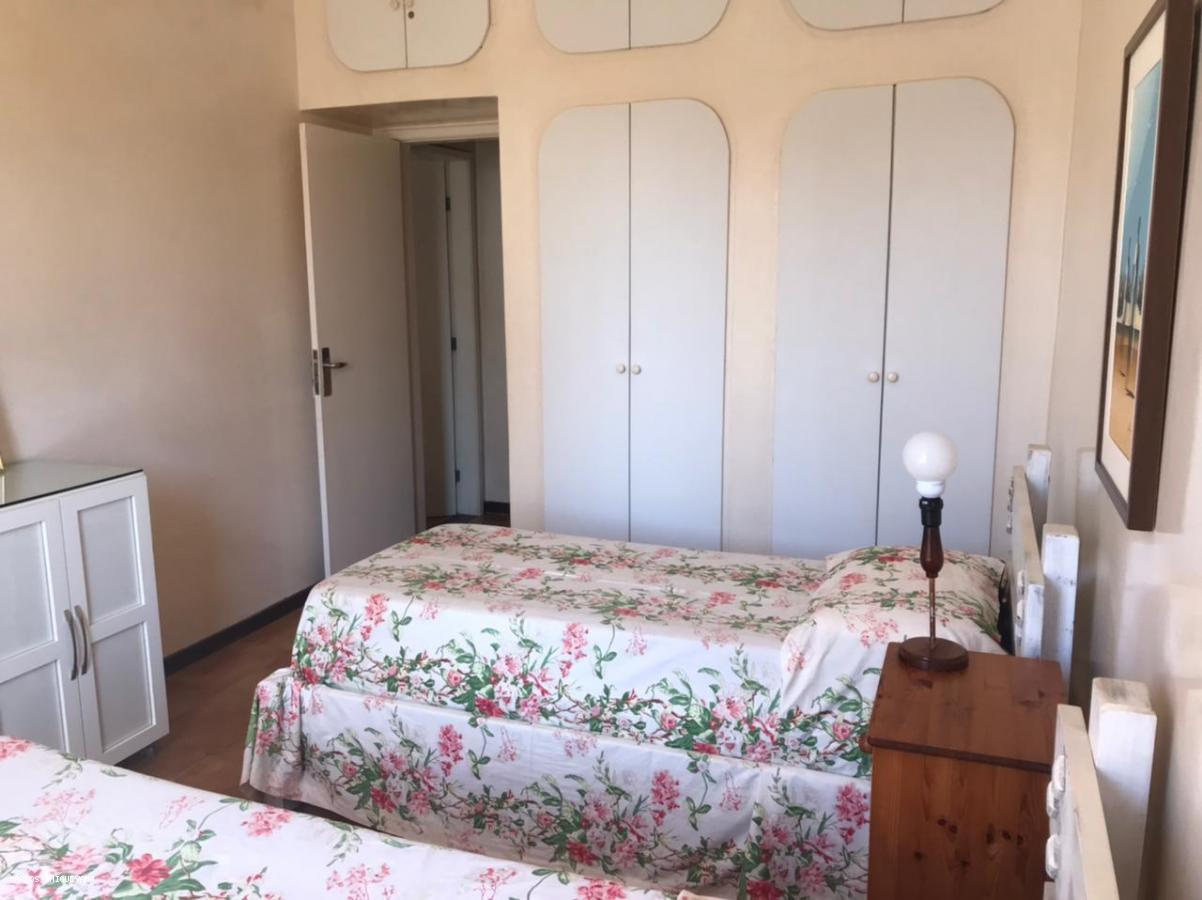 Casa à venda com 5 quartos, 350m² - Foto 18