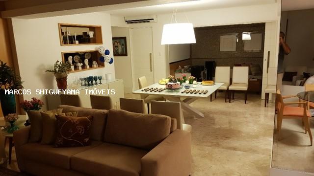 Apartamento à venda com 4 quartos, 240m² - Foto 1