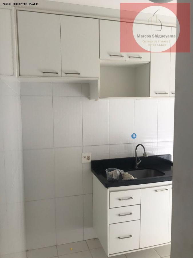 Apartamento à venda com 2 quartos, 40m² - Foto 10