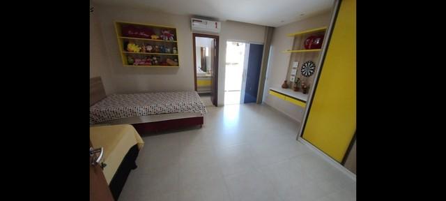 Casa à venda com 3 quartos, 213m² - Foto 8