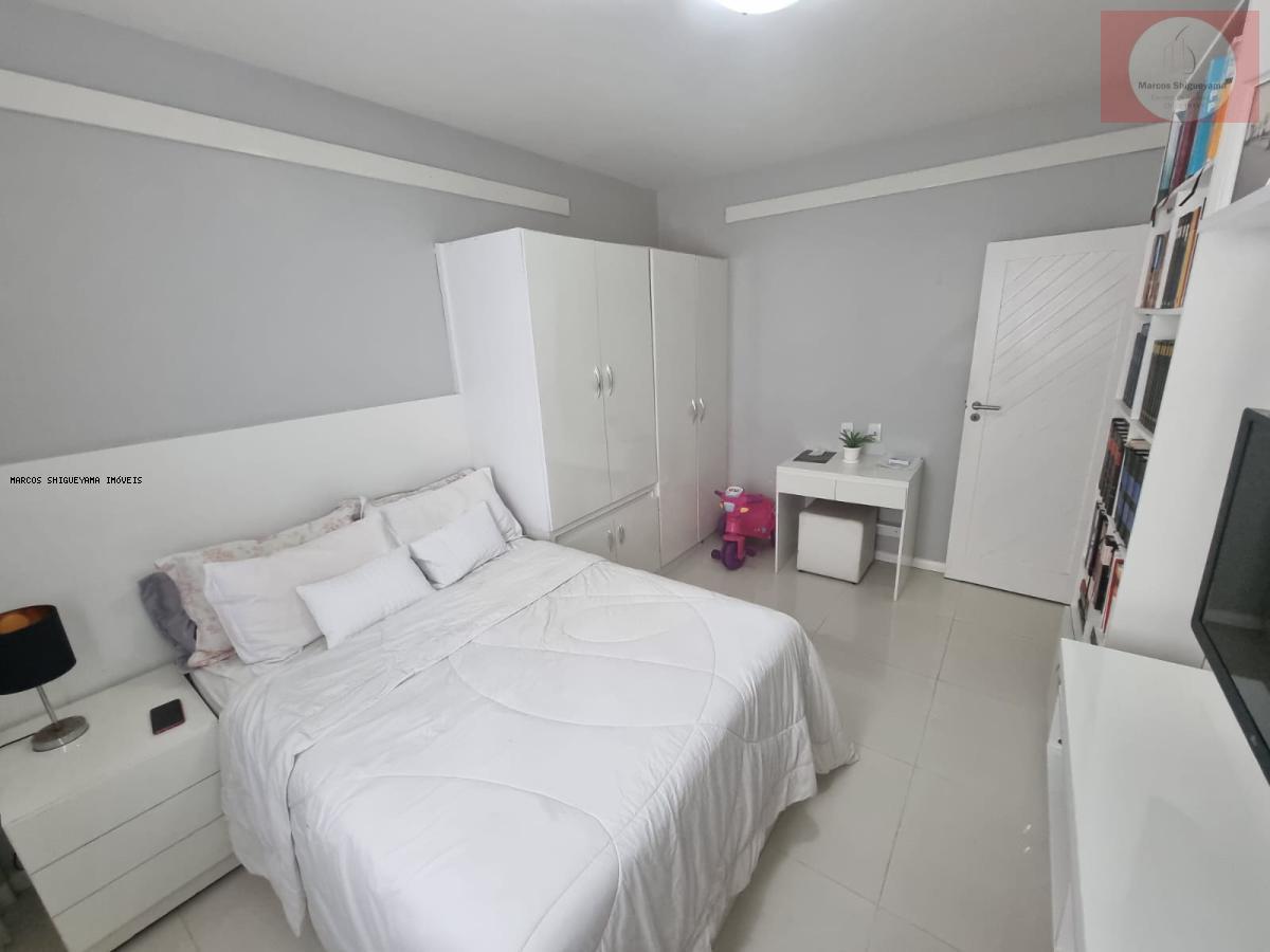 Apartamento à venda com 4 quartos, 186m² - Foto 12