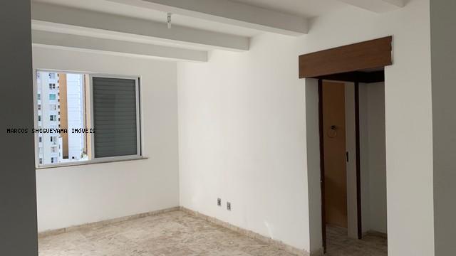 Apartamento à venda com 4 quartos, 200m² - Foto 18