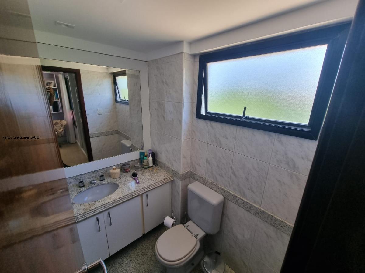 Apartamento à venda com 4 quartos, 220m² - Foto 8