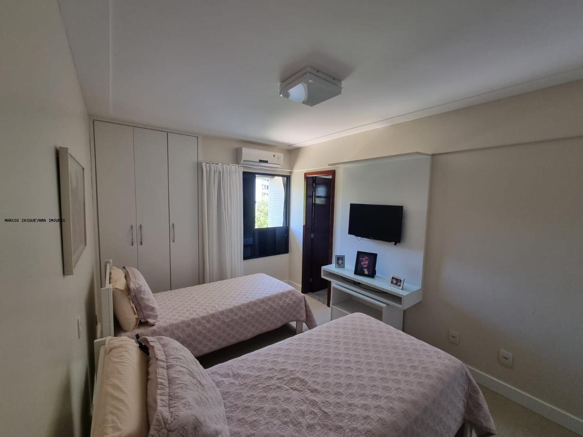 Apartamento à venda com 4 quartos, 220m² - Foto 15