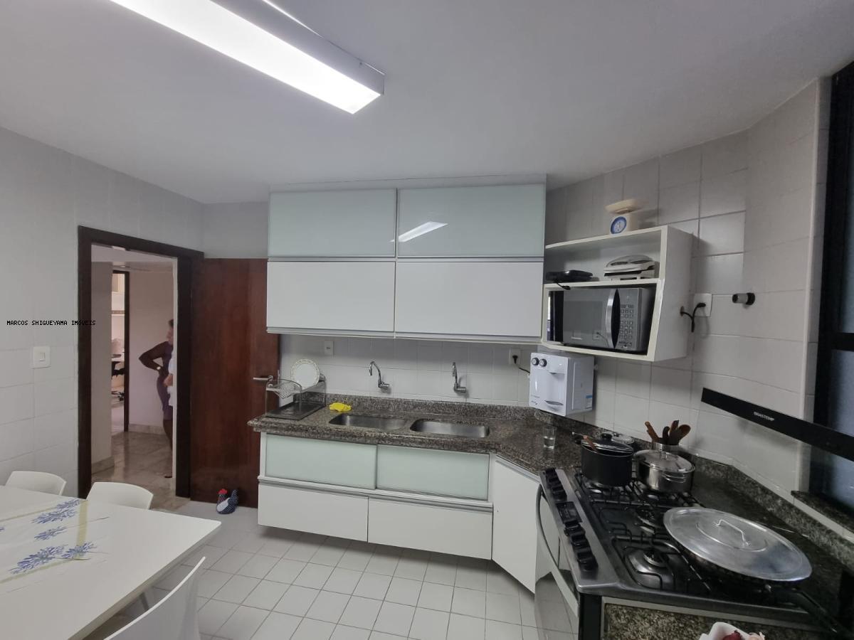 Apartamento à venda com 4 quartos, 220m² - Foto 25