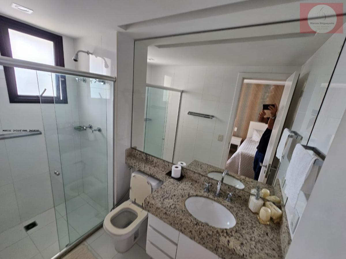 Apartamento à venda com 3 quartos, 235m² - Foto 32