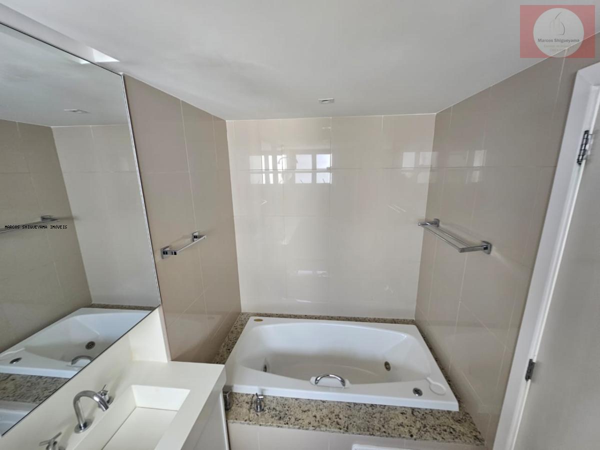 Apartamento à venda com 3 quartos, 235m² - Foto 18