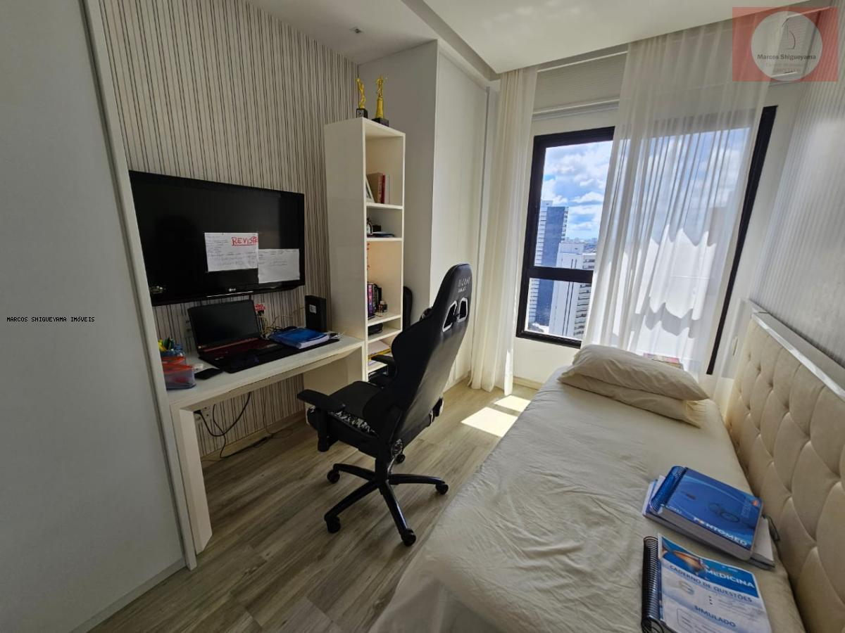 Apartamento à venda com 3 quartos, 235m² - Foto 26