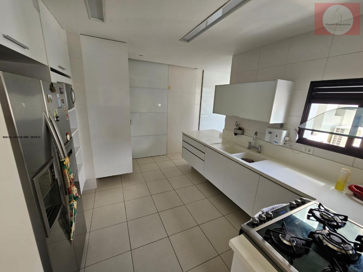 Apartamento à venda com 3 quartos, 235m² - Foto 28