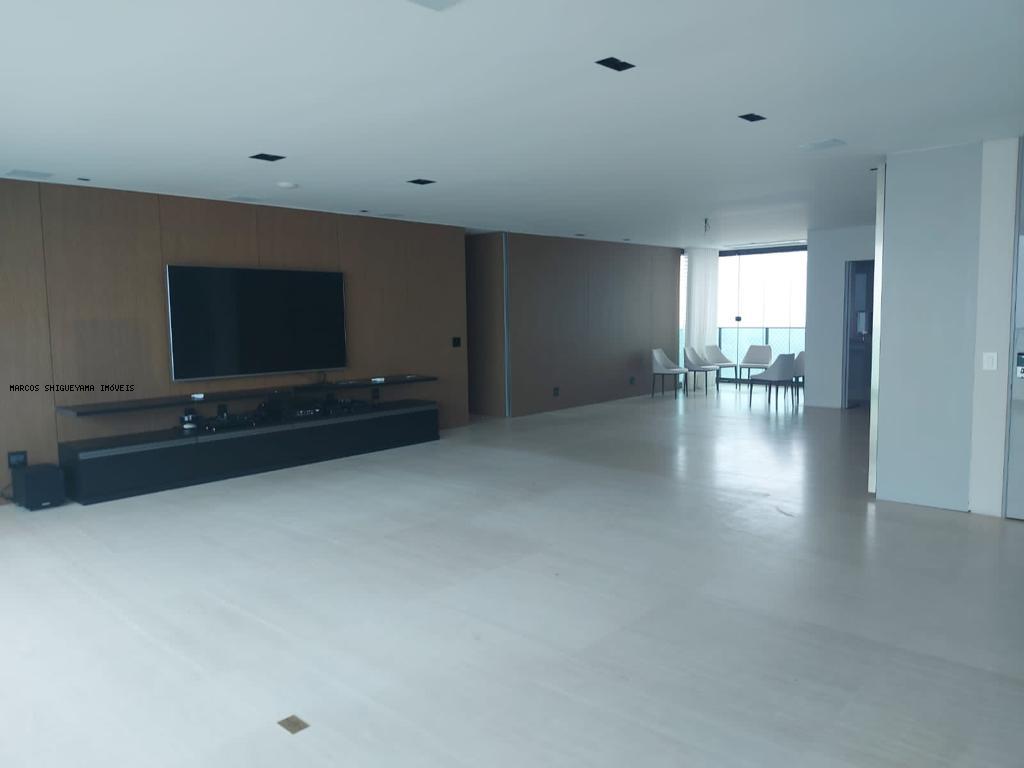 Apartamento à venda com 4 quartos, 242m² - Foto 8