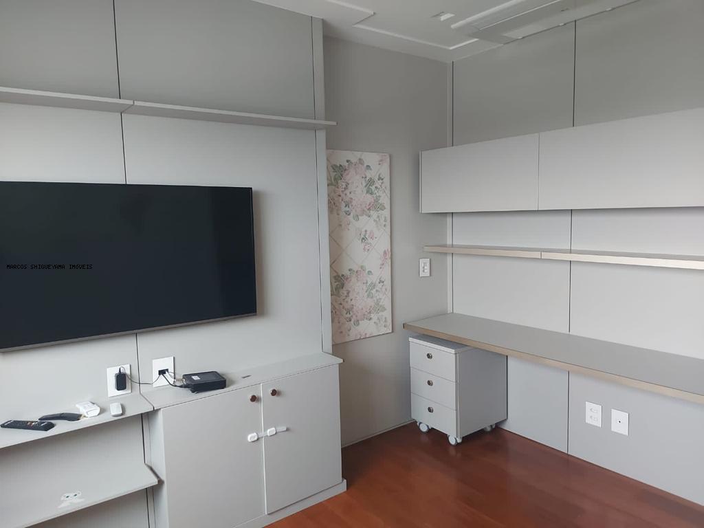 Apartamento à venda com 4 quartos, 242m² - Foto 21