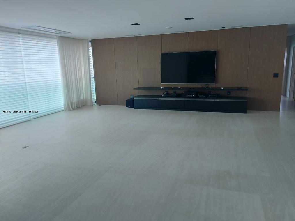 Apartamento à venda com 4 quartos, 242m² - Foto 35