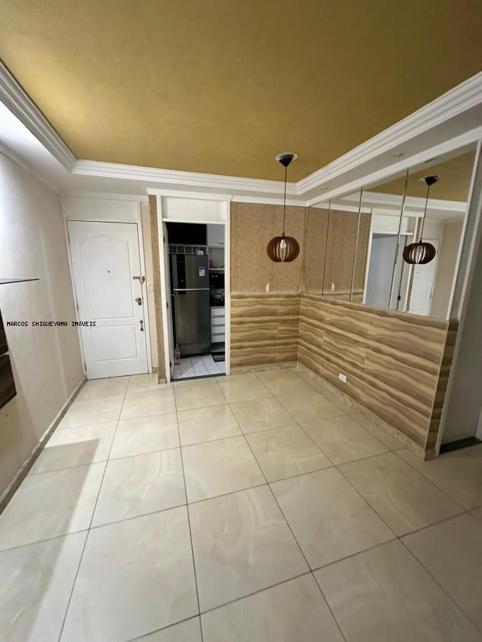 Apartamento à venda com 2 quartos, 55m² - Foto 1