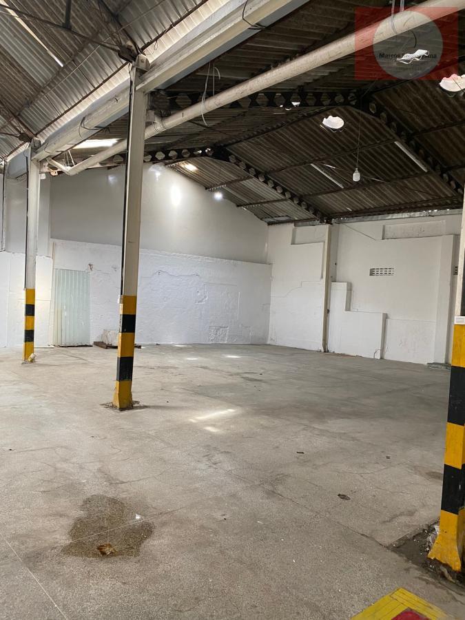 Depósito-Galpão-Armazém para alugar, 1000m² - Foto 4