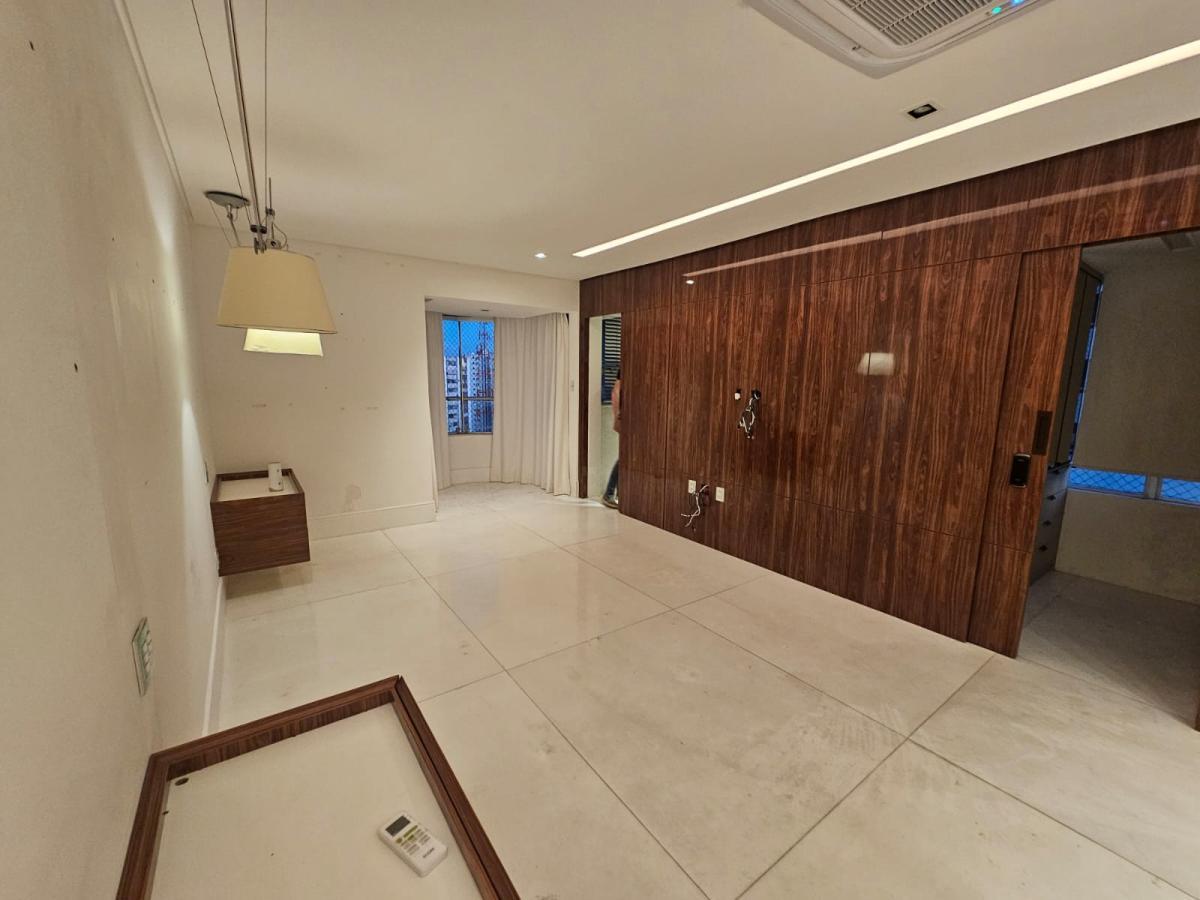 Apartamento à venda com 4 quartos, 308m² - Foto 9