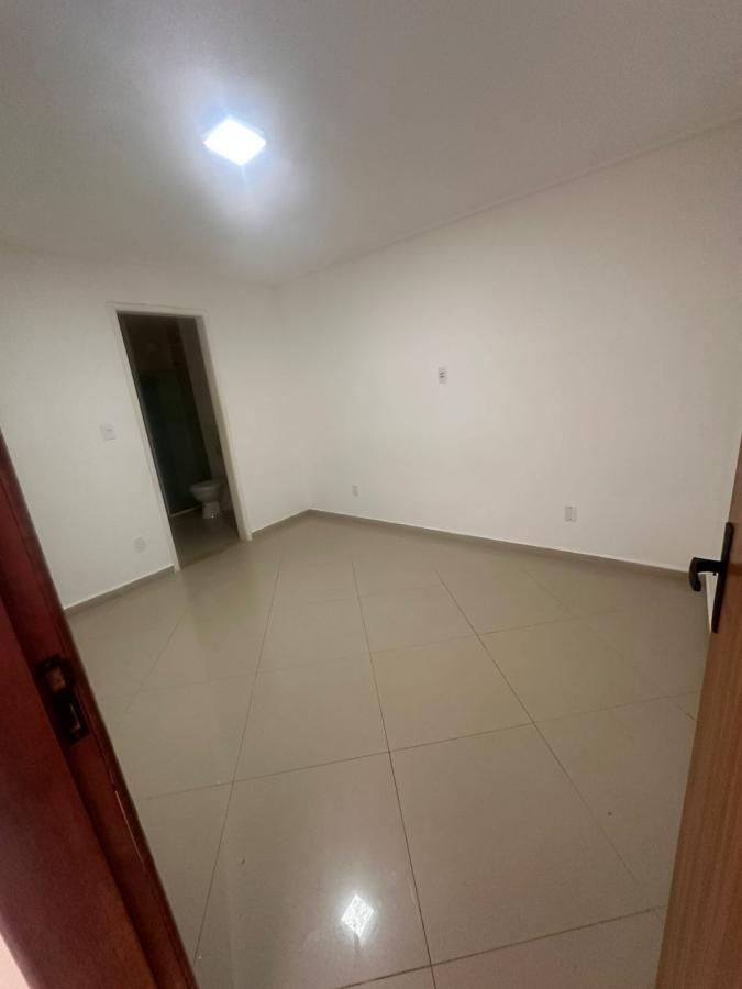 Apartamento para alugar com 2 quartos, 70m² - Foto 1