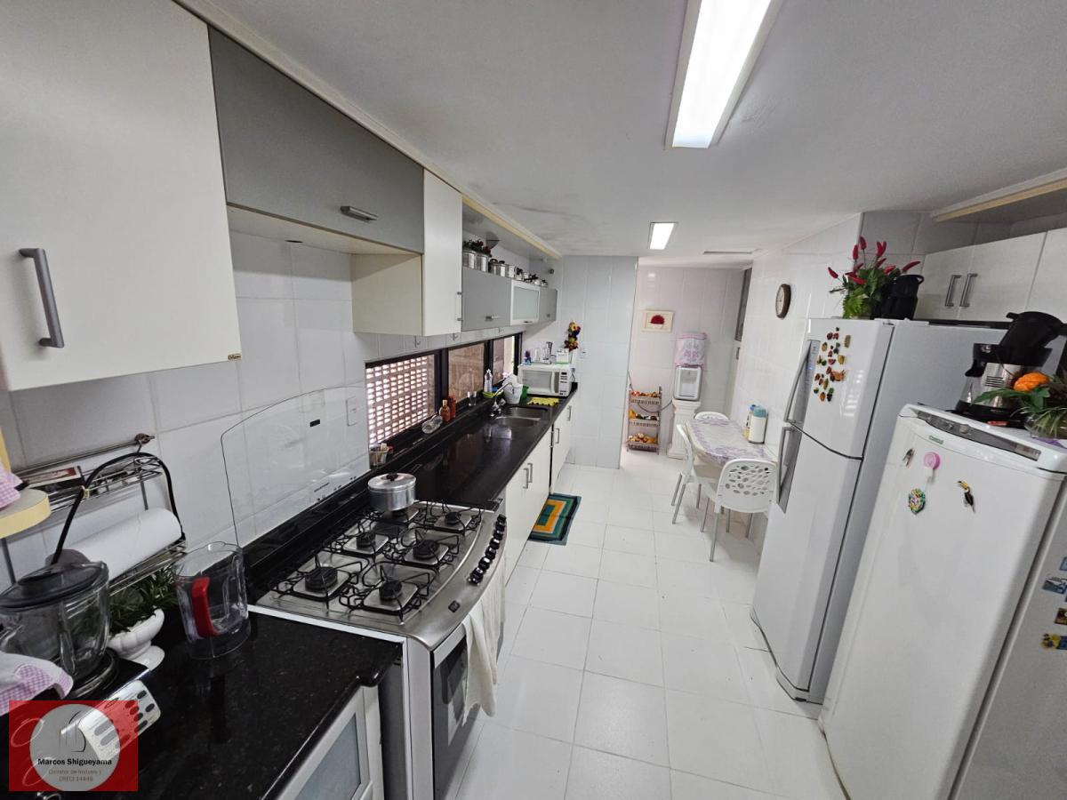 Apartamento à venda com 4 quartos, 219m² - Foto 20