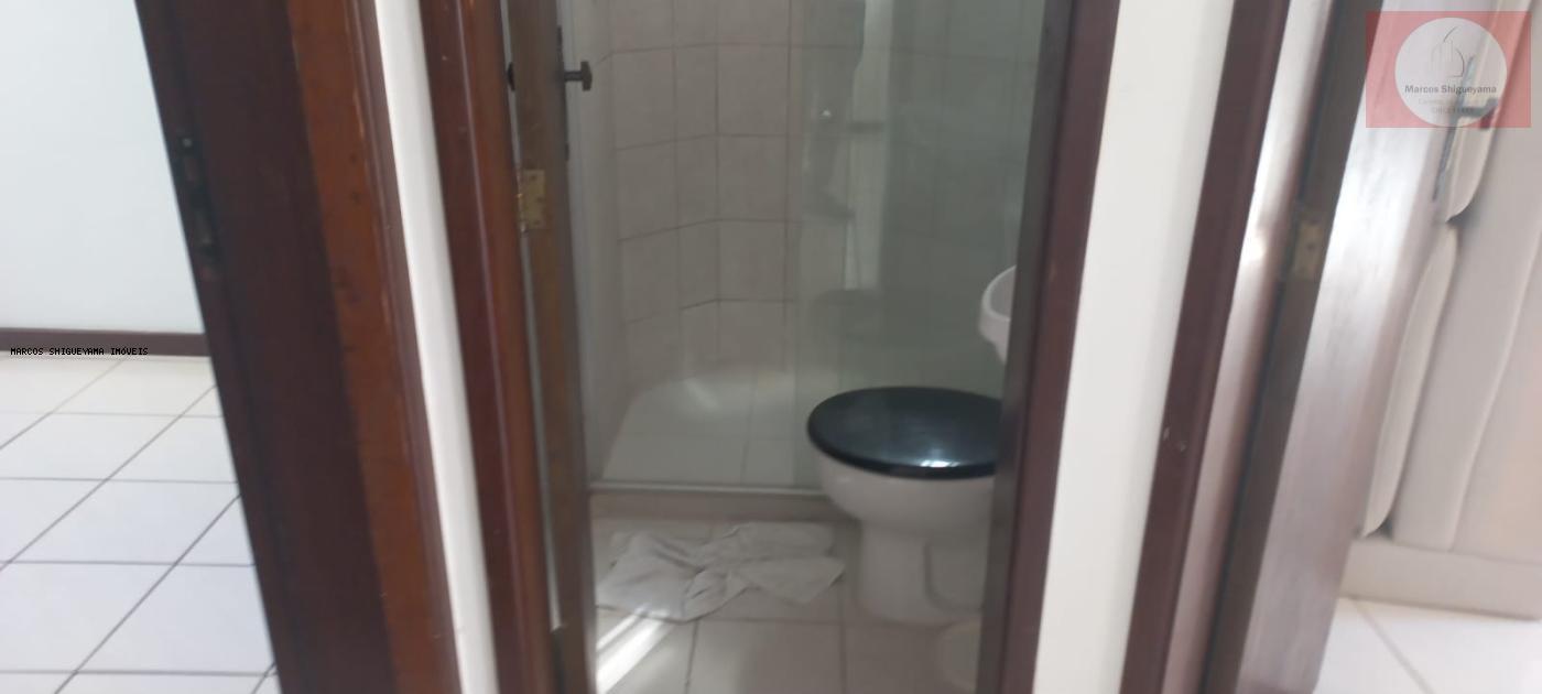 Apartamento à venda com 2 quartos, 64m² - Foto 12