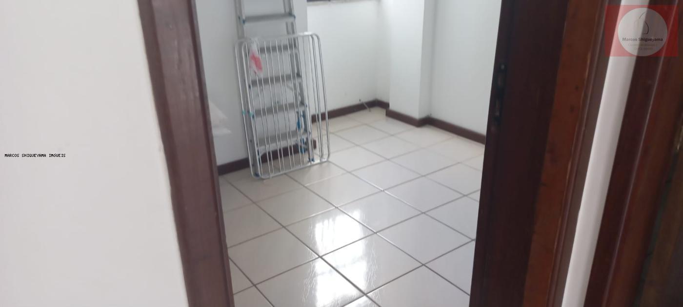 Apartamento à venda com 2 quartos, 64m² - Foto 11