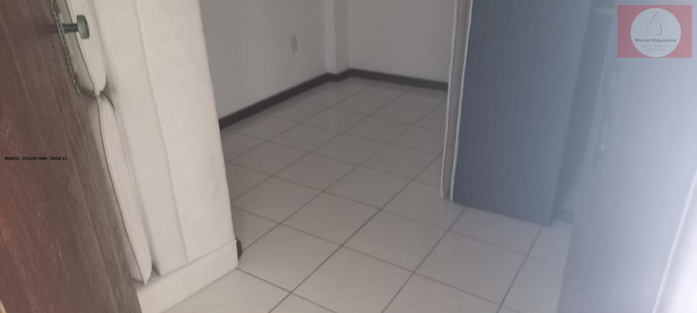 Apartamento à venda com 2 quartos, 64m² - Foto 9