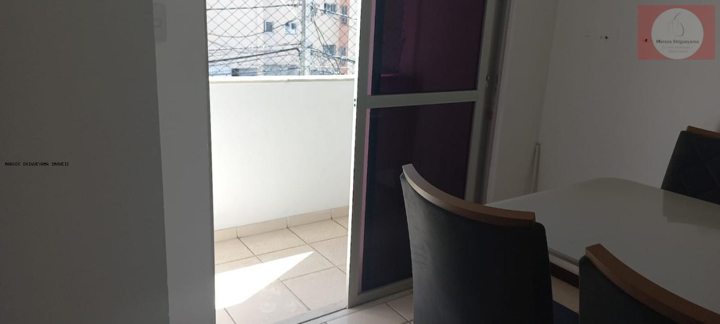 Apartamento à venda com 2 quartos, 64m² - Foto 8