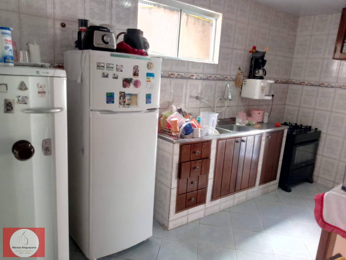 Casa à venda com 2 quartos, 200m² - Foto 3