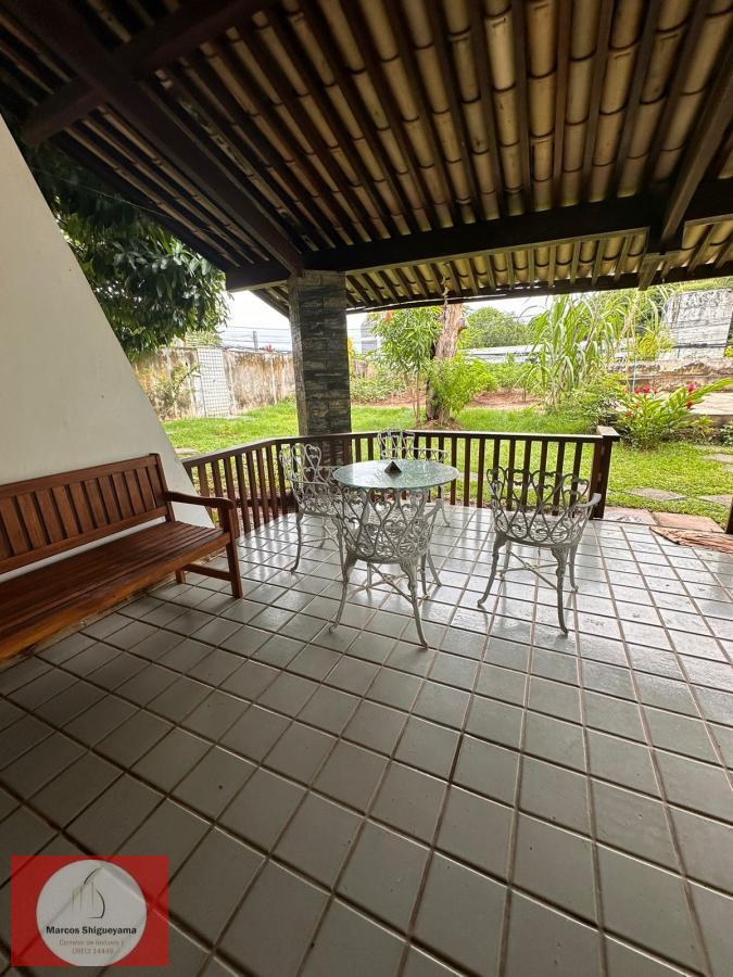 Casa à venda com 4 quartos, 300m² - Foto 9