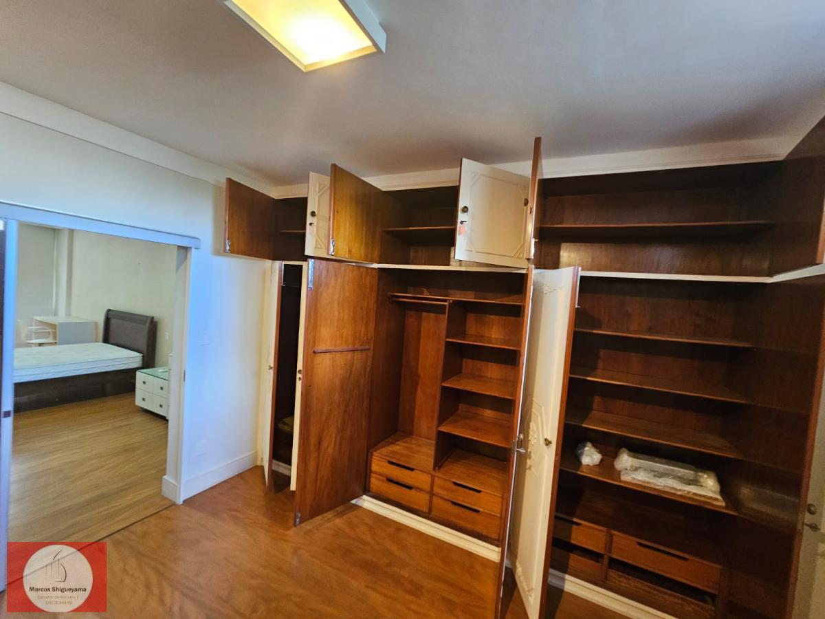 Apartamento à venda com 4 quartos, 200m² - Foto 7