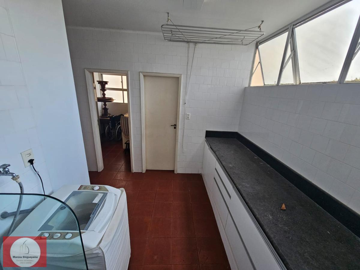 Apartamento à venda com 4 quartos, 200m² - Foto 17