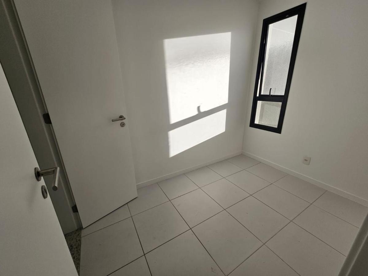 Apartamento à venda com 2 quartos, 108m² - Foto 16