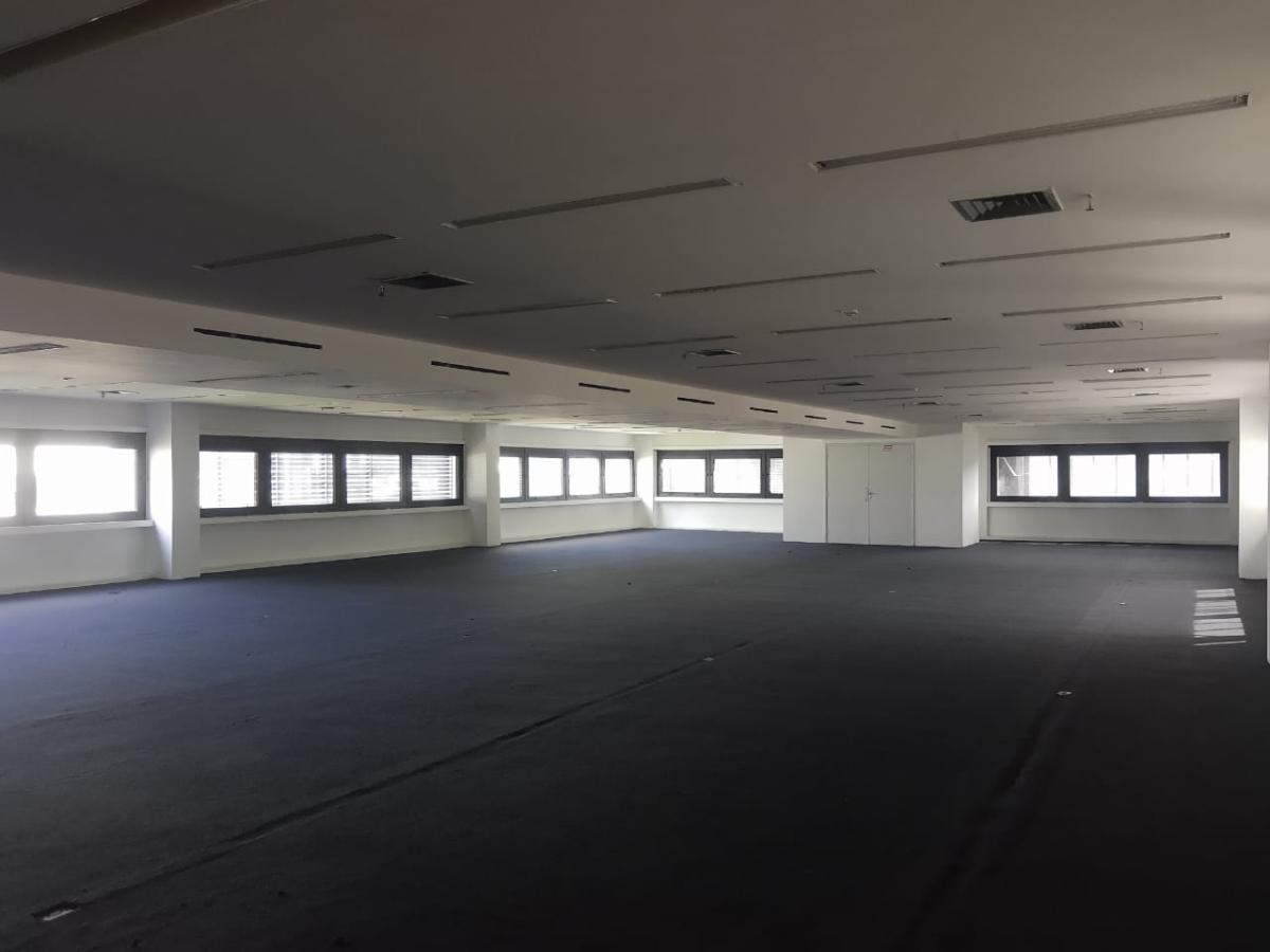 Prédio Inteiro para alugar, 671m² - Foto 9