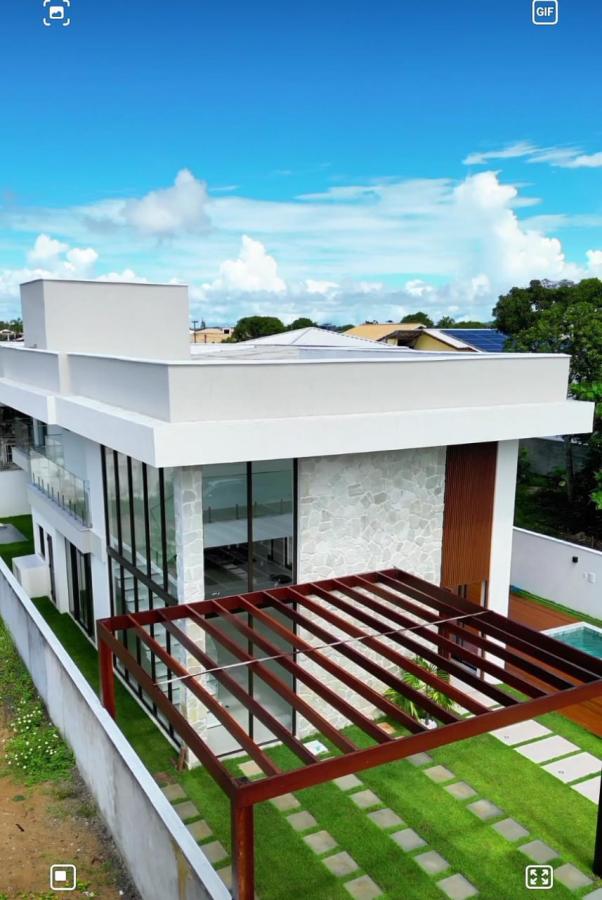 Casa de Condomínio à venda com 8 quartos, 422m² - Foto 2