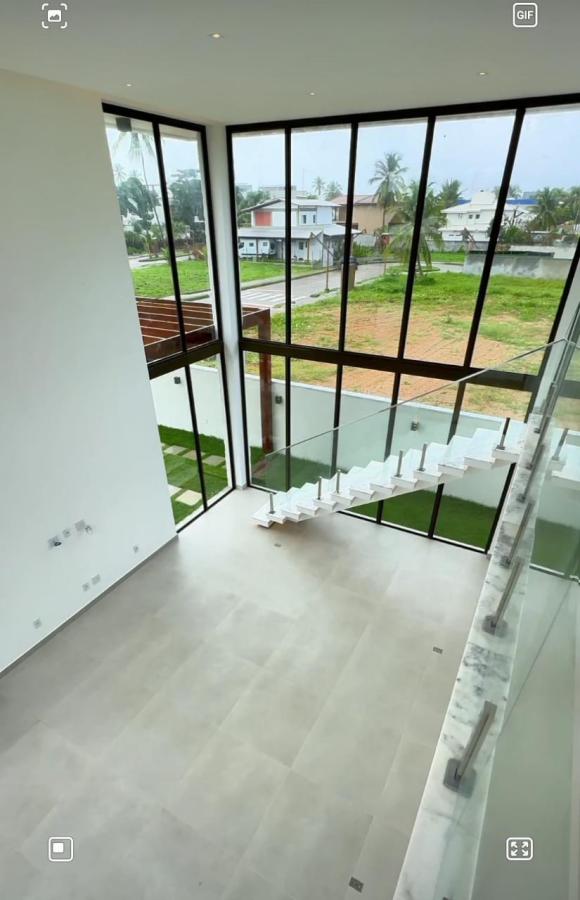 Casa de Condomínio à venda com 8 quartos, 422m² - Foto 11