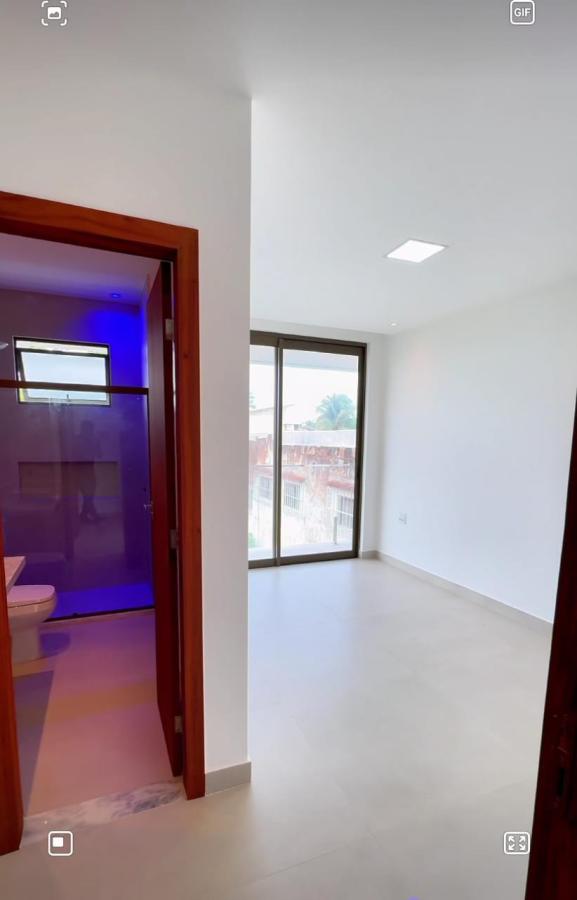 Casa de Condomínio à venda com 8 quartos, 422m² - Foto 18