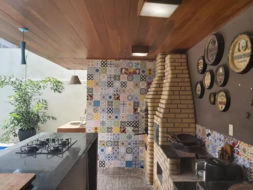 Casa de Condomínio à venda com 4 quartos, 320m² - Foto 26