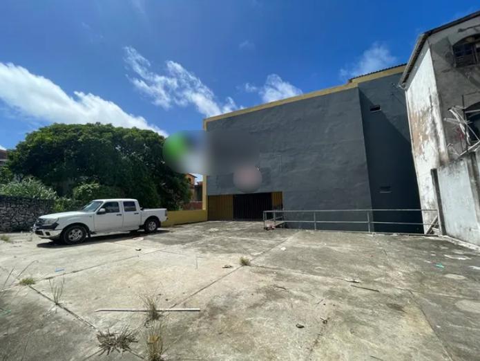 Prédio Inteiro para alugar, 1100m² - Foto 1