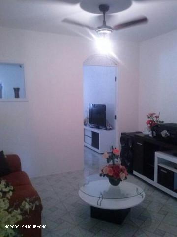 Casa à venda com 5 quartos, 200m² - Foto 2