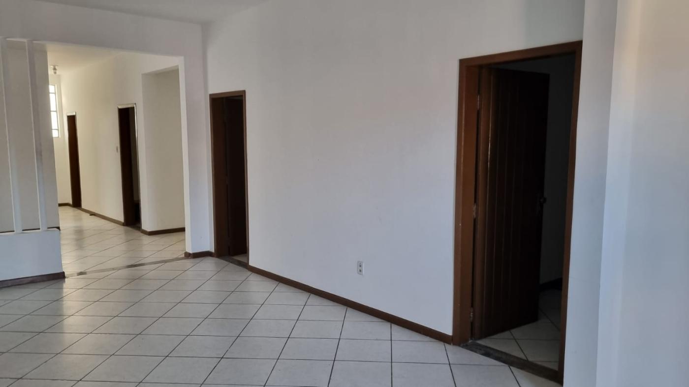 Prédio Inteiro para alugar, 280m² - Foto 3