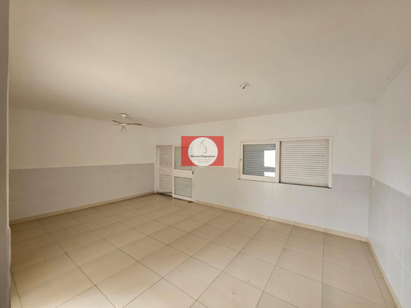 Casa à venda com 3 quartos, 202m² - Foto 4