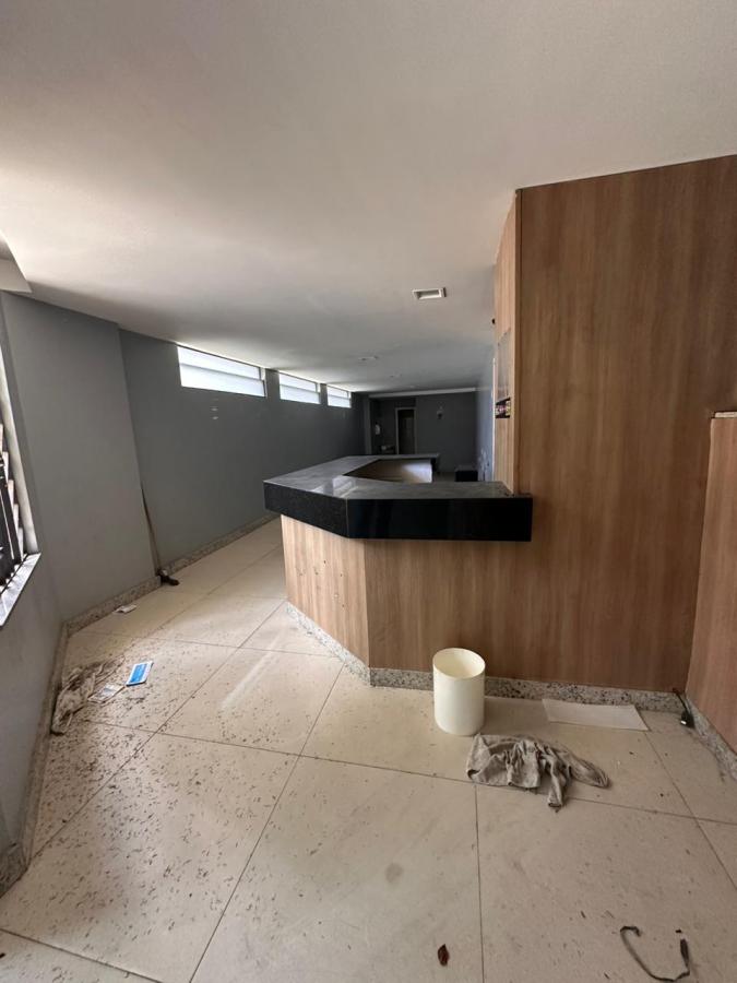 Prédio Inteiro para alugar com 20 quartos, 190m² - Foto 1