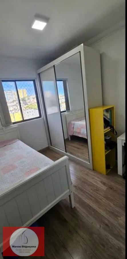 Apartamento à venda com 2 quartos, 60m² - Foto 5