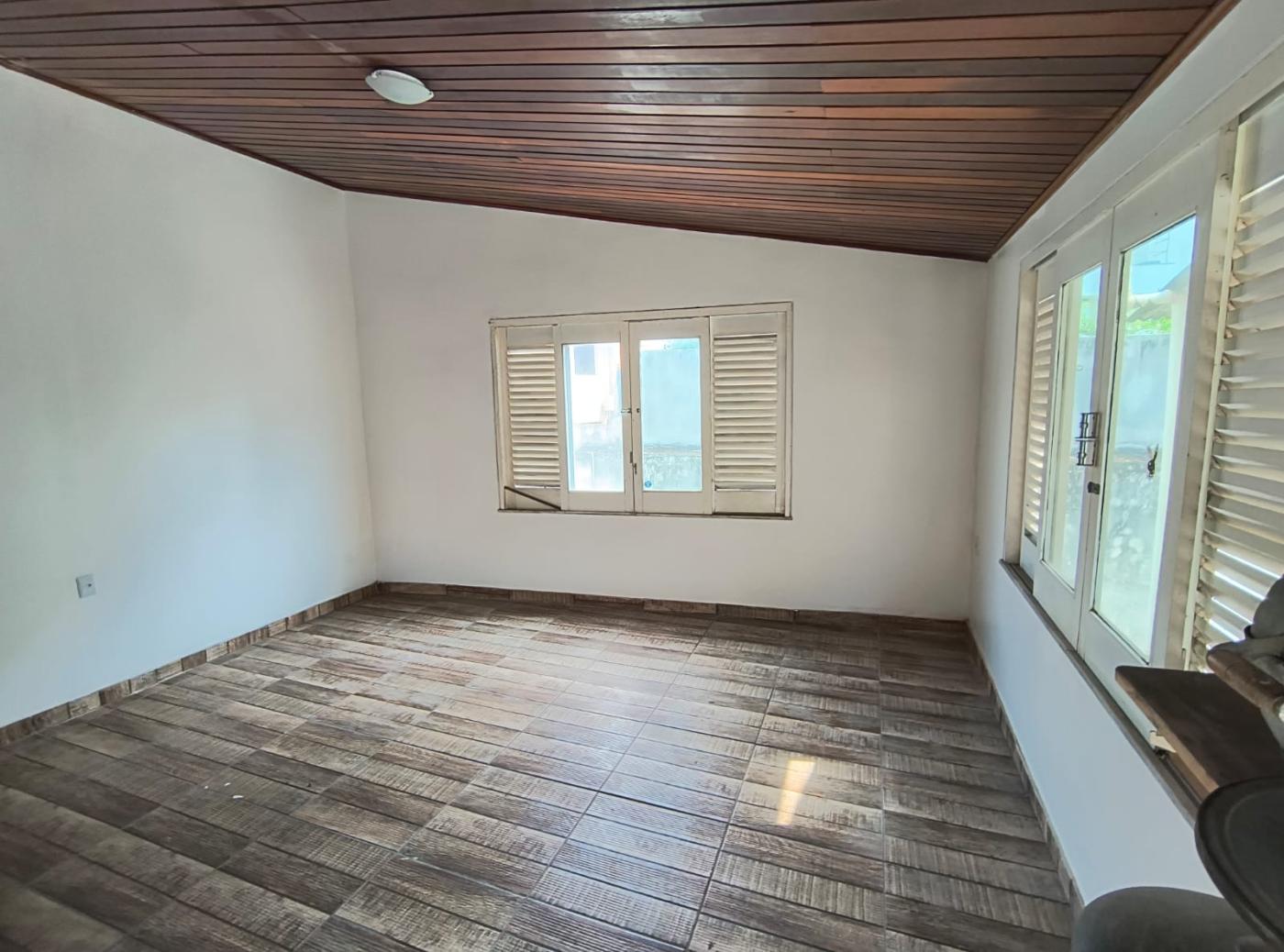 Casa de Condomínio à venda com 4 quartos, 300m² - Foto 19