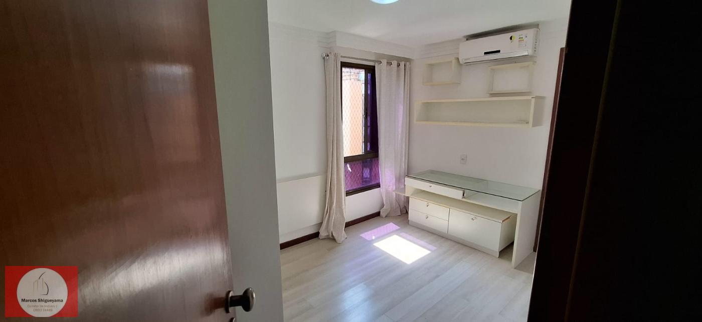 Apartamento à venda com 4 quartos, 145m² - Foto 12