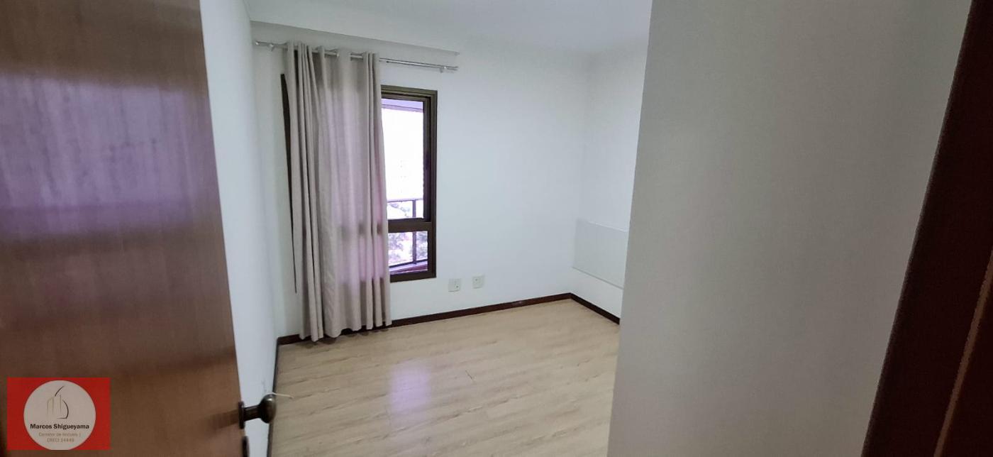 Apartamento à venda com 4 quartos, 145m² - Foto 11