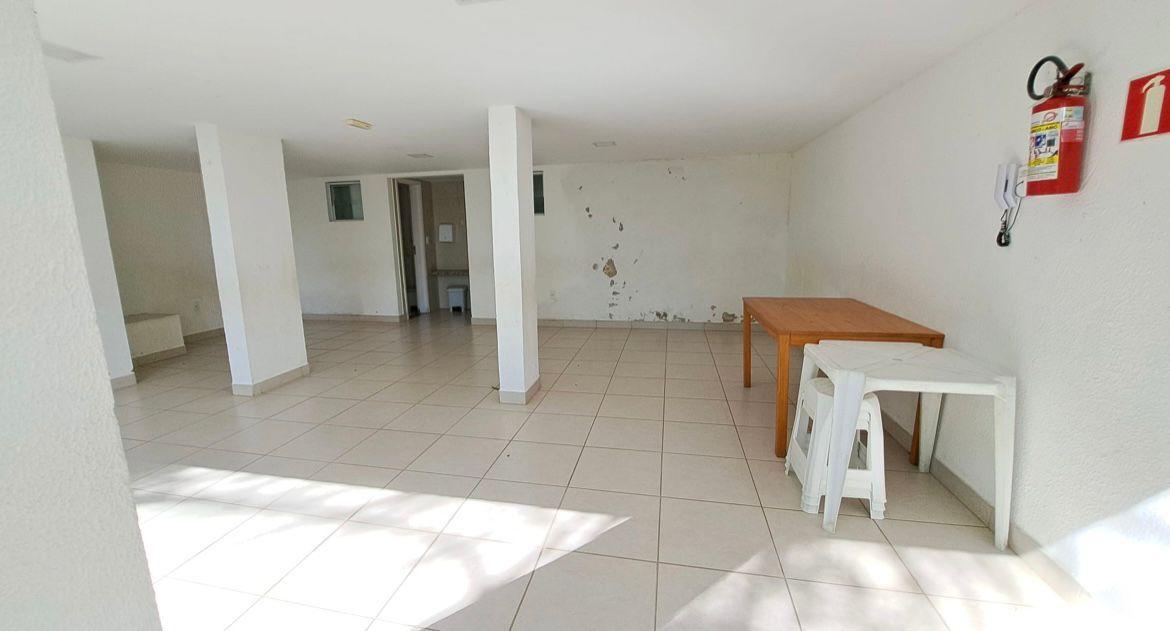 Apartamento à venda com 2 quartos, 60m² - Foto 12