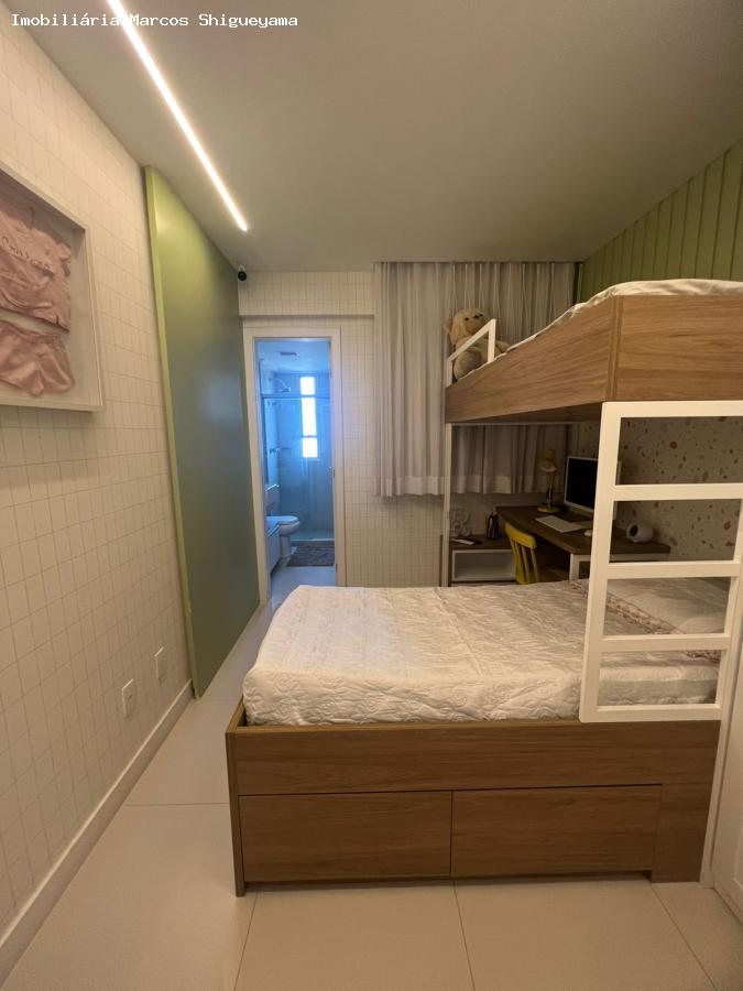 Apartamento para alugar com 3 quartos, 120m² - Foto 34