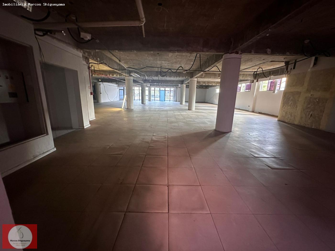 Prédio Inteiro para alugar, 2100m² - Foto 30