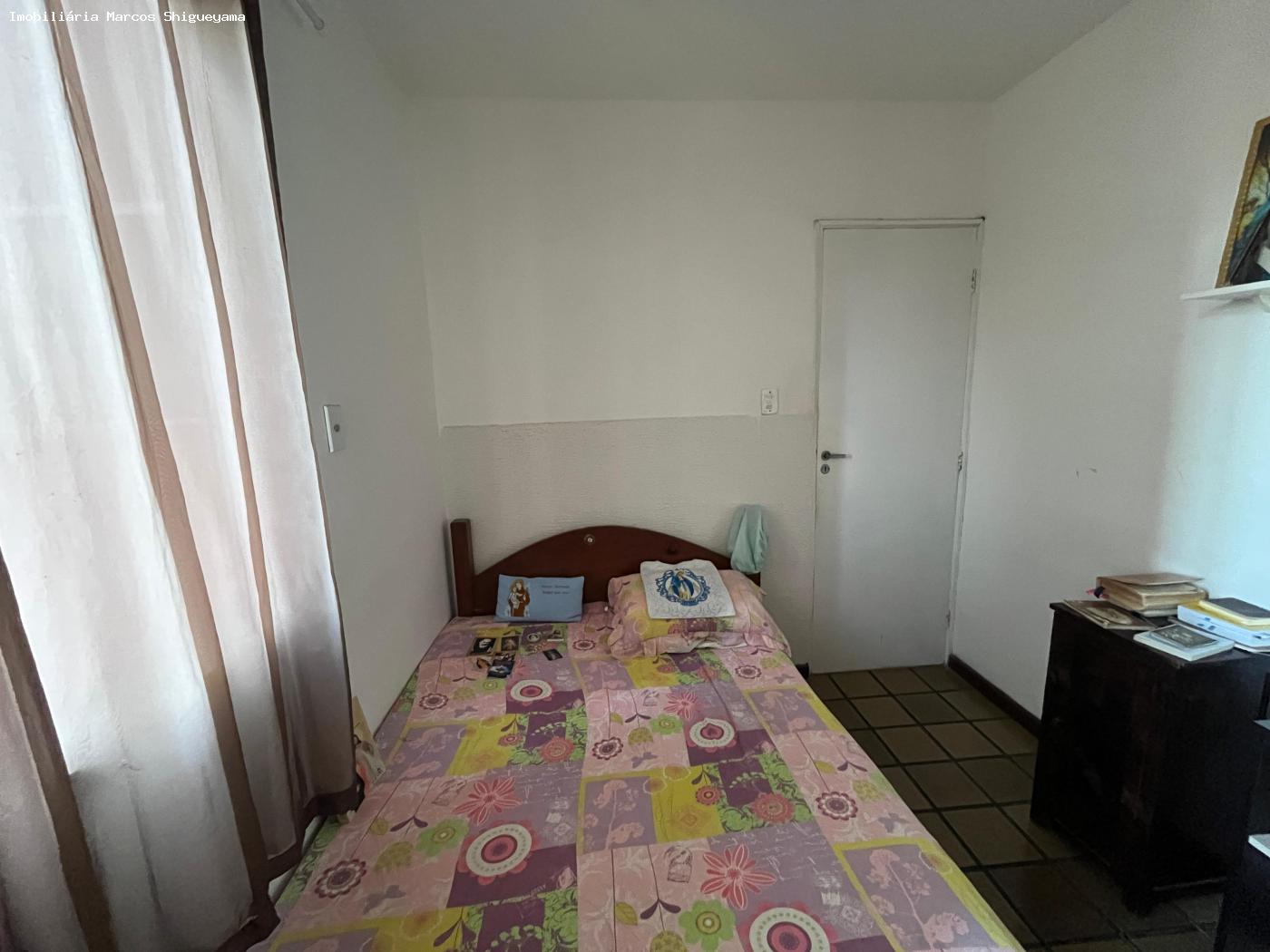 Apartamento à venda com 3 quartos, 75m² - Foto 8