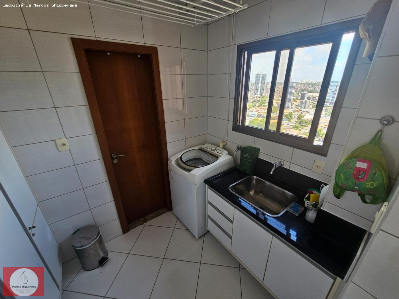 Apartamento para alugar com 3 quartos, 140m² - Foto 12